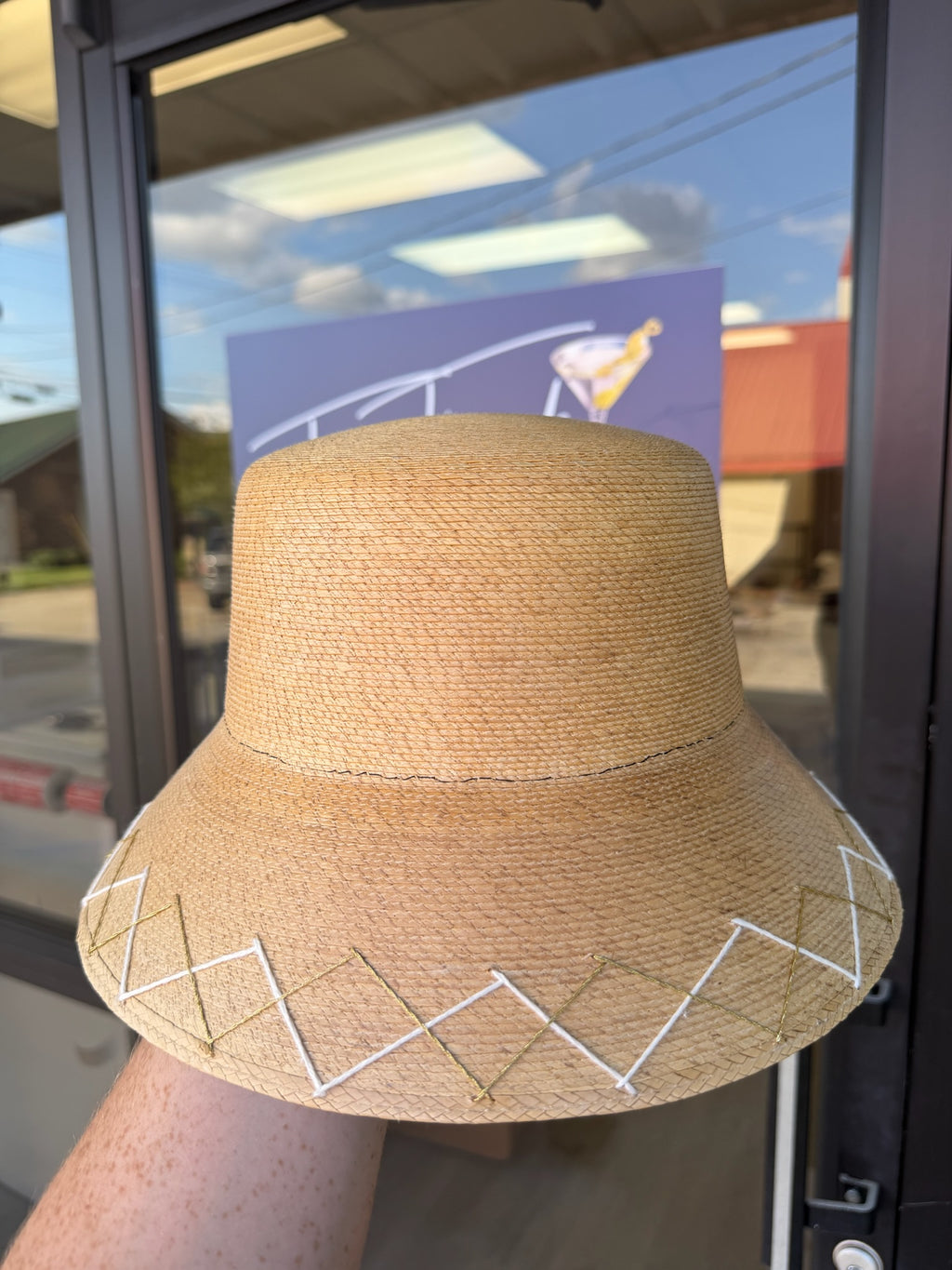 Bucket - Natural Palm - 2 Zig Zags